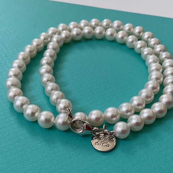 TIFFANY & CO. Ziegfeld Collection Freshwater Pearl Strand Necklace - Picture 5 of 16